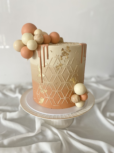 Ombre Sweet Cake (Set Design)