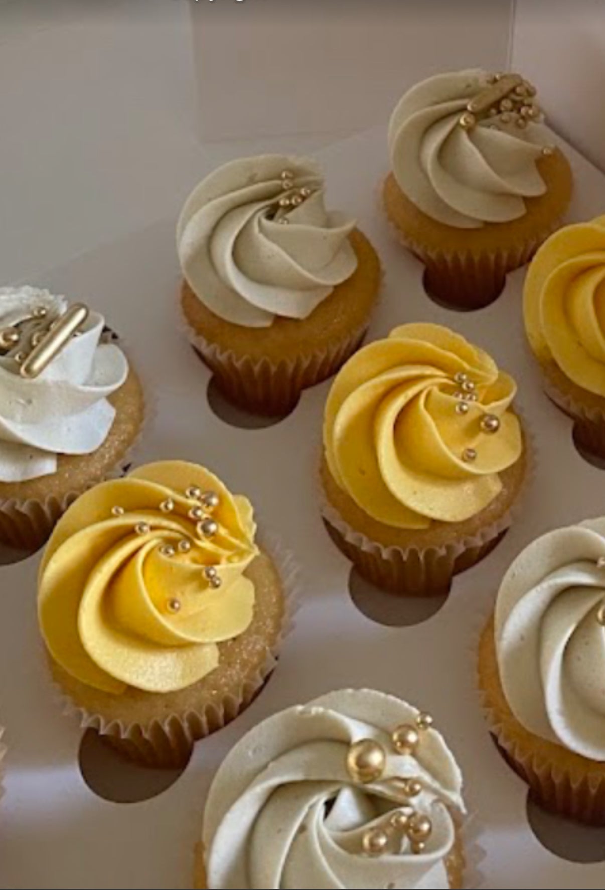 R U OK mini cupcakes